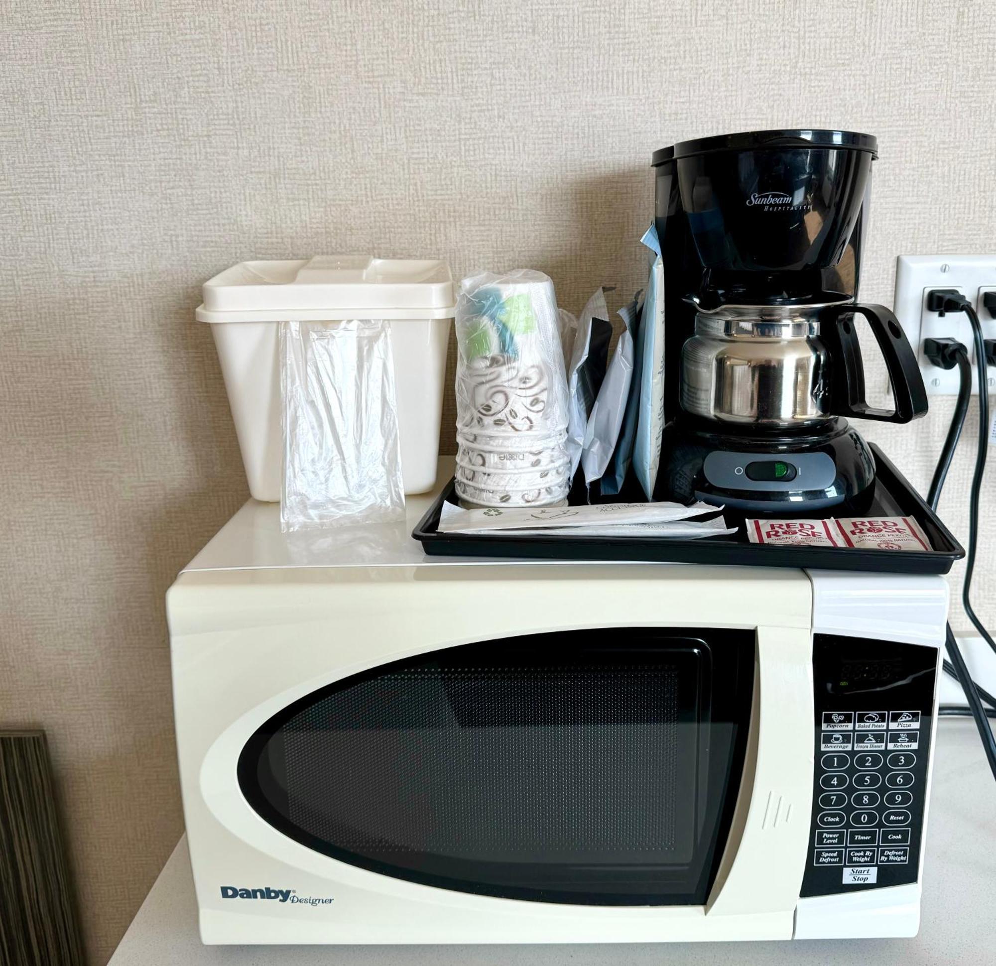 Southfort Inn Fort Saskatchewan Стая снимка
