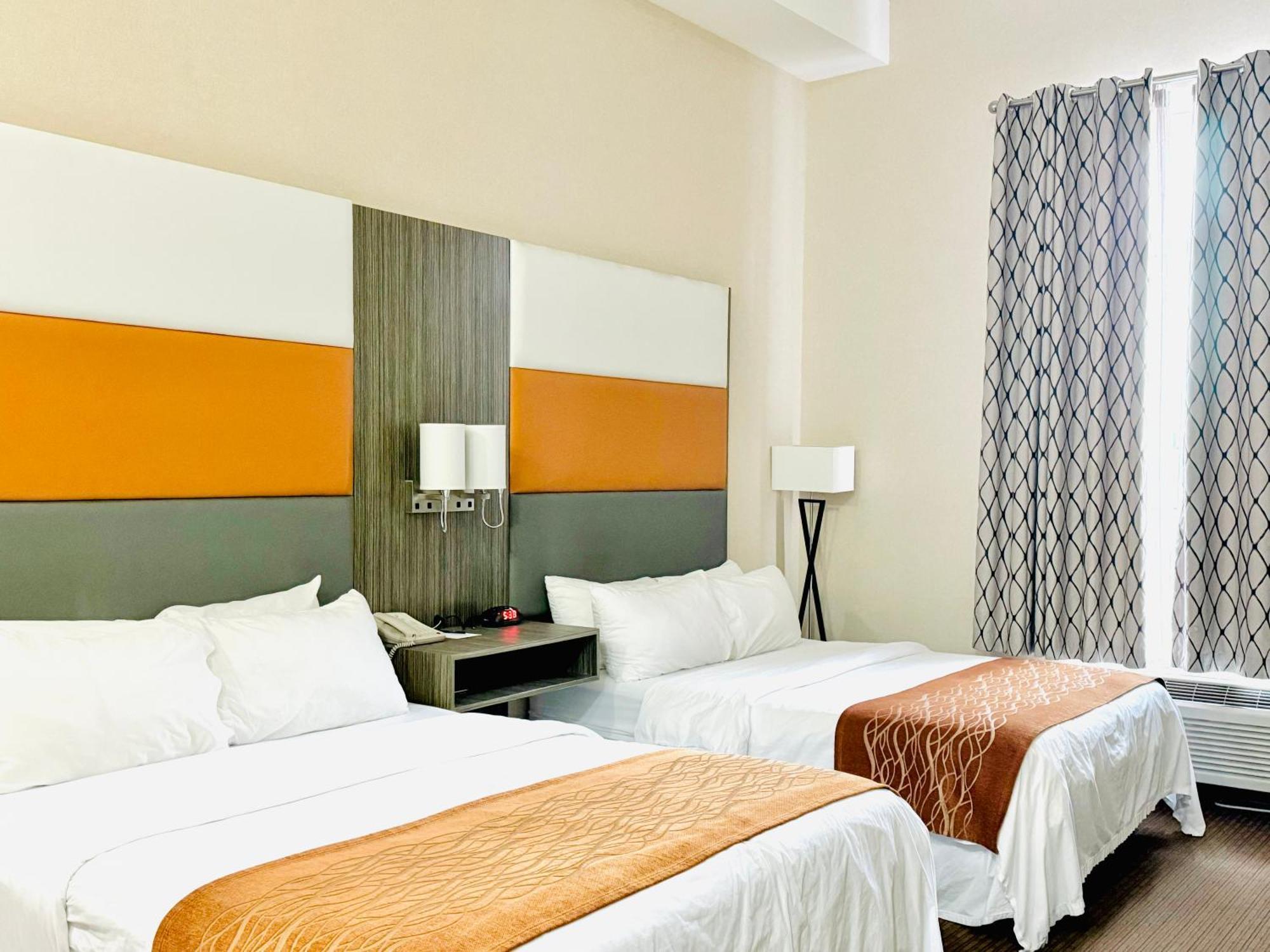 Southfort Inn Fort Saskatchewan Стая снимка