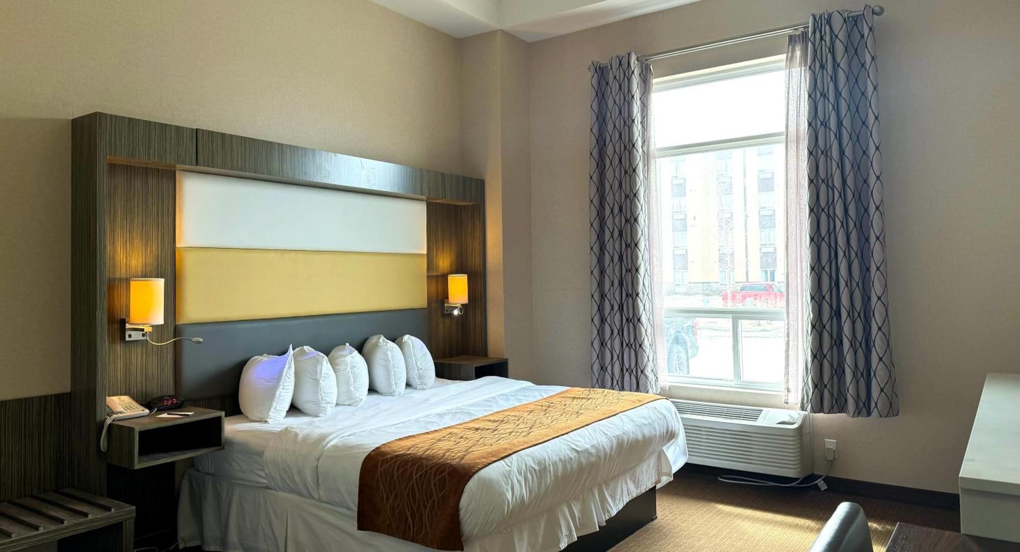 Southfort Inn Fort Saskatchewan Стая снимка