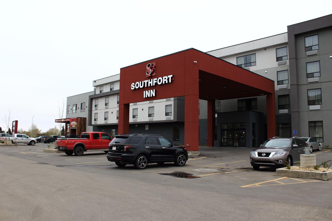 Southfort Inn Fort Saskatchewan Екстериор снимка