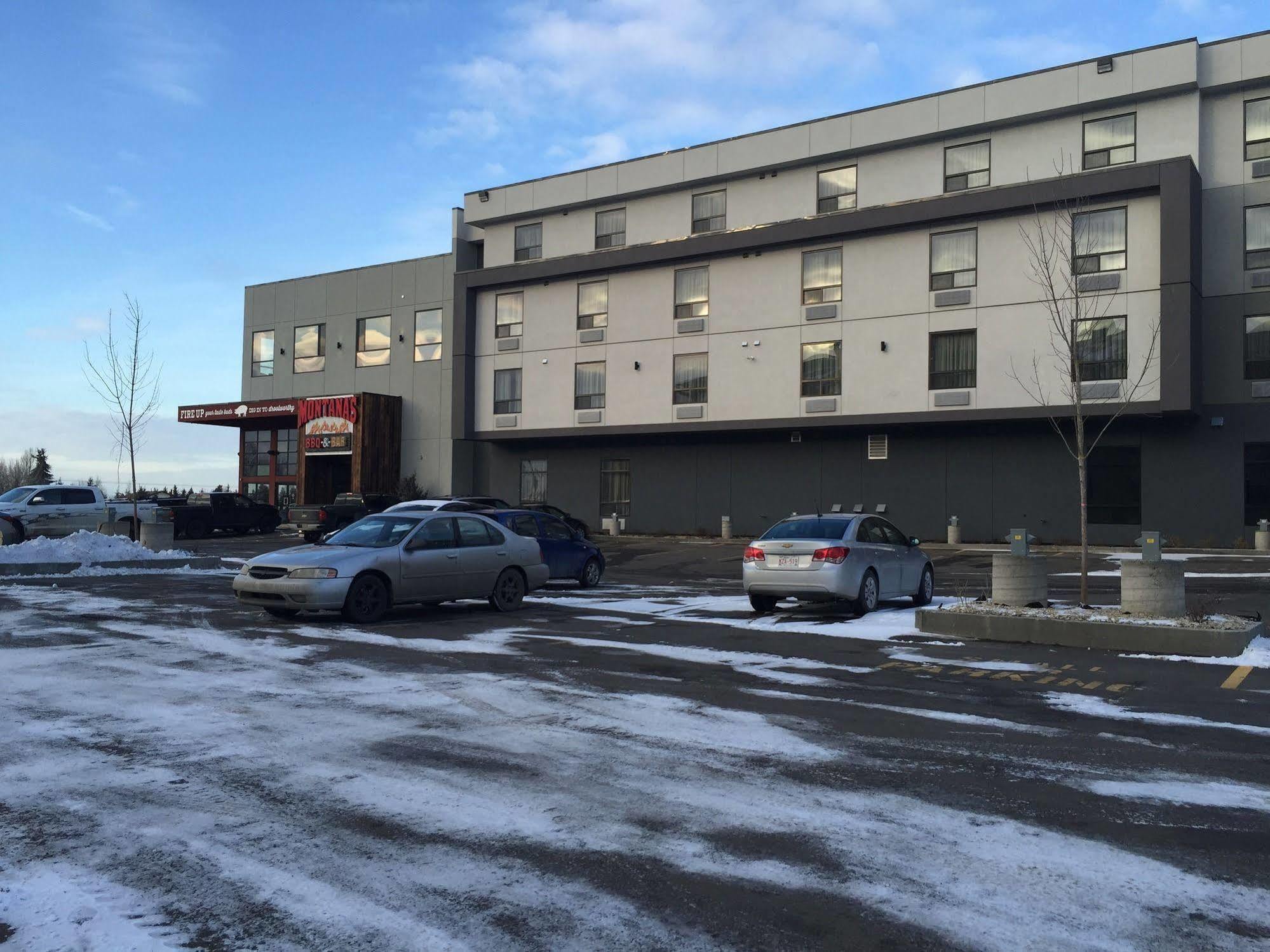 Southfort Inn Fort Saskatchewan Екстериор снимка